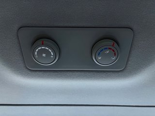 Hyundai H1 Travel Trend Navi PDC Kamera AHZV Winterräder - bilder 17