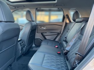 Nissan X-Trail Tekna+ e-4ORCE 4x4 Leder Bose HUD LED 20 - bilder 8