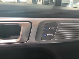 Hyundai SANTA FE 1.6 T-GDI Hybrid 4WD Intro Edition Pano - bilder 16