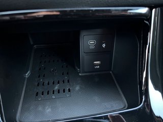 Hyundai i30 N-Line 1.5 T DCT SmartKey Pano-Dach - bilder 15