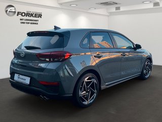 Hyundai i30 N-Line 1.5 T DCT SmartKey Pano-Dach - bilder 3