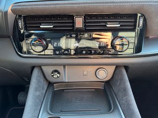 Nissan Qashqai N-Design Alcantara 360° Bose - bilder 13