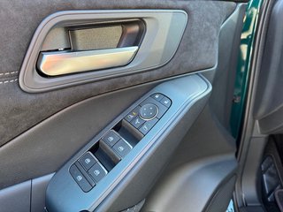 Nissan Qashqai N-Design Alcantara 360° Bose - bilder 15