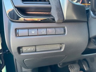 Nissan Qashqai N-Design Alcantara 360° Bose - bilder 16