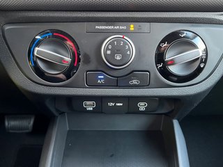 Hyundai i10 FL 1.0 Select Navi 20-Jahre Aktionspreis - bilder 12