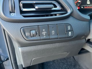 Hyundai i30 1.0 Advantage Navi LED 20-Jahre Aktionspreis - bilder 17