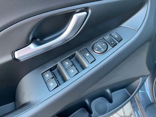 Hyundai i30 1.0 Advantage Navi LED 20-Jahre Aktionspreis - bilder 18