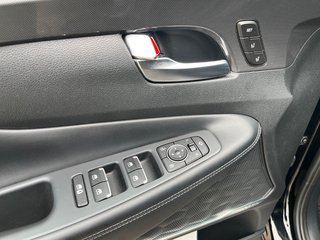 Hyundai SANTA FE Prime 4WD Wi-räder Garantie b. 03/2028 - bilder 13