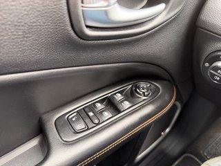 Jeep Compass 2.0 Multijet Limited 4WD Winterräder - bilder 15