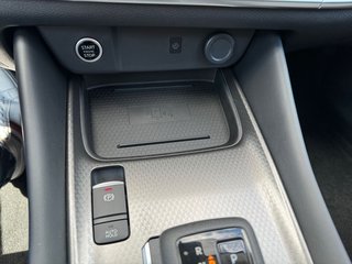 Nissan Qashqai 1.3 AT N-Connecta HUD Navi SH Head-Up - bilder 15