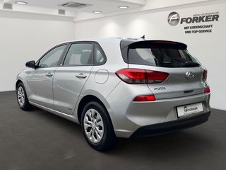 Hyundai i30 Select Funktionspaket Allwetterreifen - foto 4