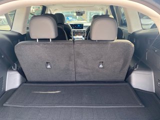 Hyundai IONIQ 9 UNIQ Pano Swivel Paket Allrad - bilder 11