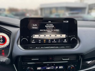 Nissan Qashqai 1.3 DIG-T Premiere Edition 1.Hand AHK - bilder 9