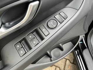 Hyundai i30cw 1.6 N-Line Automatik Pano-Dach - bilder 18