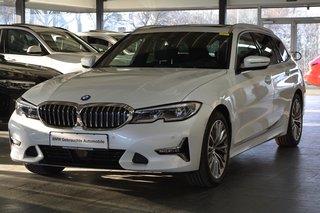 BMW 320 Used vehicle for sale