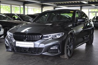 BMW 320 Used vehicle for sale