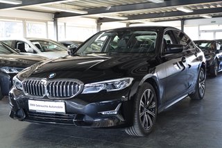 BMW 320 Used vehicle for sale