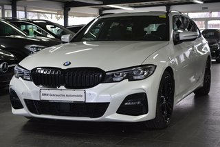 BMW 320 Used vehicle for sale