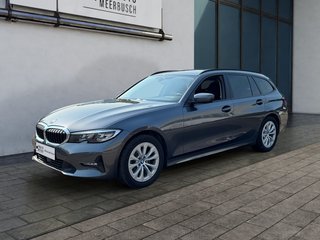 BMW 320 Used vehicle for sale
