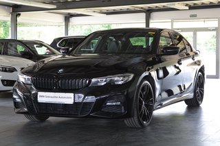 BMW 320 Used vehicle for sale