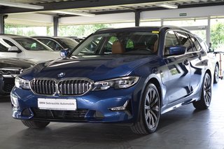 BMW 320 Used vehicle for sale