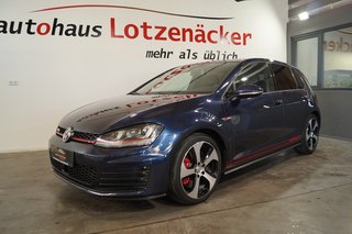 Volkswagen Golf VII GTI (BlueMotion Technology) DSG NAVI,PANO,XENON,KAMERA,USB,SHZ Used vehicle for sale | First registration 04/2018 | Price 21.490 €