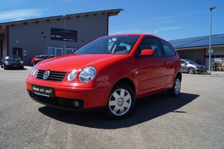 Volkswagen Polo 1.4 IV Highline 1.HAND,WENIG KM,NEUER SERVICE GARANTIE Used vehicle for sale | First registration 06/2002 | Price 2.990 €