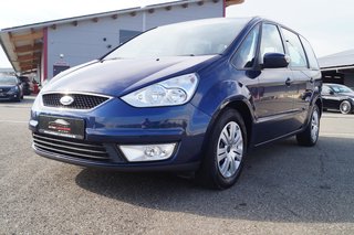 Ford Galaxy Trend 2,0 D 7-Sitze, Klima, Navi, S-Heft, AHK, Tempomat Used vehicle for sale | First registration 08/2008 | Price 5.590 €