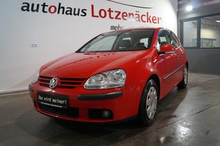 Volkswagen Golf V Trendline SHZ KLIMA S-HEFT TEMPOMAT 8-FACH-BEREIFT Gebrauchtwagen Kaufen | EZ 09/2004 | Preis 1.590 €