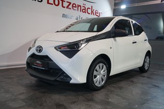 Toyota AYGO X-Business Used vehicle for sale | First registration 03/2019 | Price 8.290 €