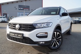 Volkswagen T-Roc 1.5 TSI United DSG / ACC / NAVI / SHZ/ BT / PDC / ALU Used vehicle for sale | First registration 07/2020 | Price 25.890 €