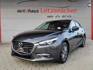 Mazda 3 2.0 Signature LED | Navi | RFK |LHzg Used vehicle for sale | First registration 01/2019 | Price 16.990 €