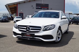 Mercedes-Benz E 200 CGI BlueEFFICIENCY Automatik Avantgarde MB-Scheckheft / NAVI / LED / KAMERA / SHZ Used vehicle for sale | First registration 02/2017 | Price 23.990 €