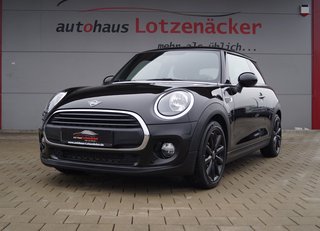 MINI One 1.5 Blackyard 1.Hand | SHZ | PDC | Klima Used vehicle for sale | First registration 11/2018 | Price 14.290 €