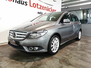 Mercedes-Benz B 180 CDI Tempomat | Navi | SHZ | Bluetooth Used vehicle for sale | First registration 10/2013 | Price 11.490 €