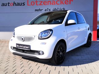 Smart forfour prime Leder|RFK|SHZ|Navi Used vehicle for sale | First registration 11/2019 | Price 19.990 €