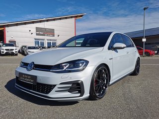 Volkswagen Golf VII 2.0 TDI GTD/NAVI/DYNAUDIO/ACC/DSG/KAMERA Used vehicle for sale | First registration 07/2017 | Price 27.800 €