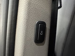 Volkswagen T7 Multivan STYLE VISaVIS TISCH ACC EASYOPEN IQ - foto 28