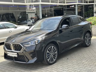 BMW X2 20 d xDrive M SPORT PANO HUD AHK 360K 20Z ICONIC - foto 2