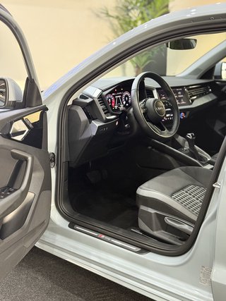 Audi A1 Sportback 30 TFSI S-TRONIC S-LINE KEYL MATRIX - foto 12