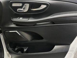 Mercedes-Benz V 250d Lang AMG PANO 360K AHK LEDER TISCH BURMES - foto 26