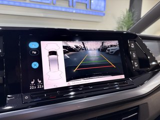 Volkswagen T7 Multivan STYLE LR PANO HUD STHZ ACC AHK TISCH - bilder 28