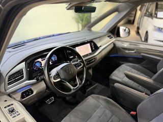 Volkswagen T7 Multivan STYLE LR PANO HUD STHZ ACC AHK TISCH - bilder 9