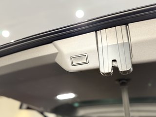 Volkswagen T7 Multivan STYLE LR PANO HUD STHZ ACC AHK TISCH - bilder 24