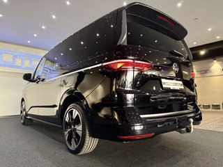 Volkswagen T7 Multivan STYLE LR PANO HUD STHZ ACC AHK TISCH - bilder 23