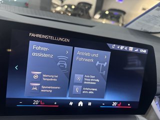 BMW 218 Active Tourer PREMIUM ACC KAM SPUR AMBIENTE - foto 21