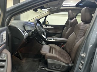 BMW 218 Active Tourer LEDER PANO MASSAGE HARMAN&KARDON - bilder 15