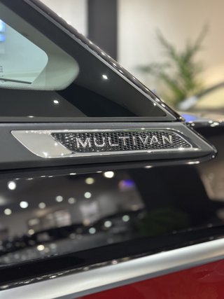 Volkswagen T7 Multivan Lang PANO STHZ EASY ACC TISCH H&K 19 - bilder 39