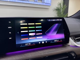 BMW 218 Active Tourer M-SPORT PANO 360KAM H&K HUD AHK - bilder 31