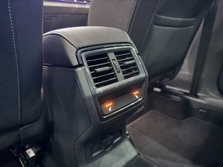 Skoda Karoq 1.5 TSI DSG SPORT PANO ACC KAM DIG-DISPLAY - foto 26